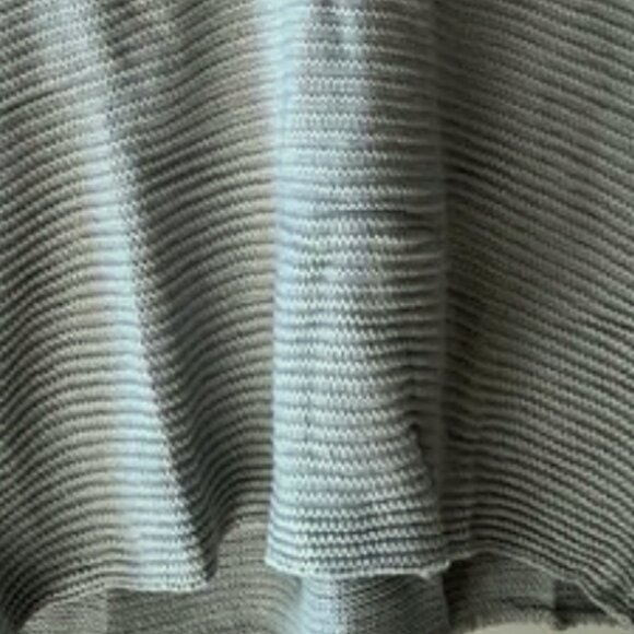 Sage knit v neck with hood knit sweater XL - Picture 6 of 6